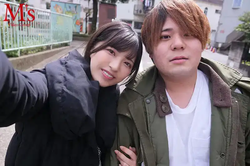 MVSD-554 女友回來前可以再幹一次嗎？ 在女友不在的幾天裡，抵擋不住她闺蜜根尾朱里的誘惑，從早到晚不斷地與她發生性關係…的劇照5