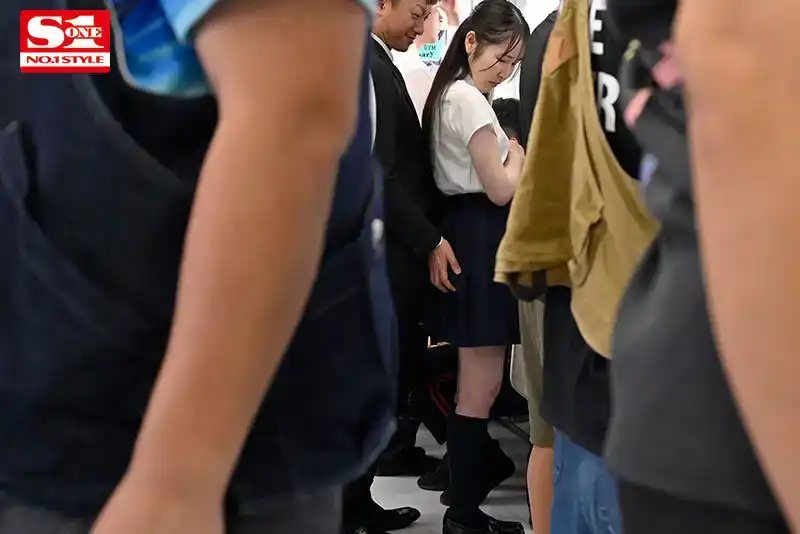 SSIS-914 被變態調戲強暴的軟弱女學生竟然瞬變變成了欲求不滿的癡女的劇照10