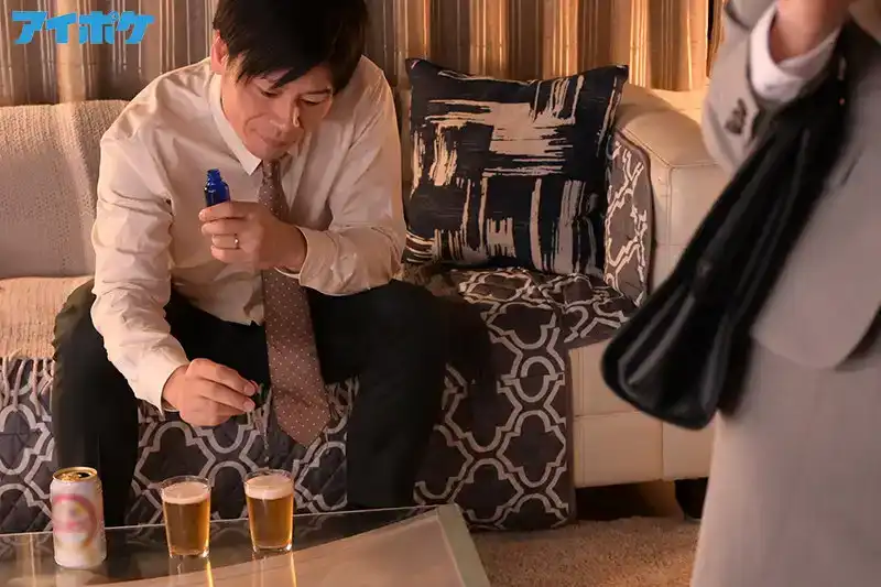 IPX-811 嗑藥做愛住同房NTR姦  楓可憐 的劇照11