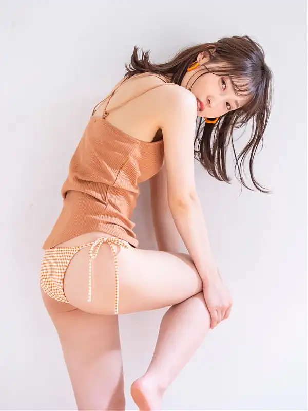 天然美月第6張寫真