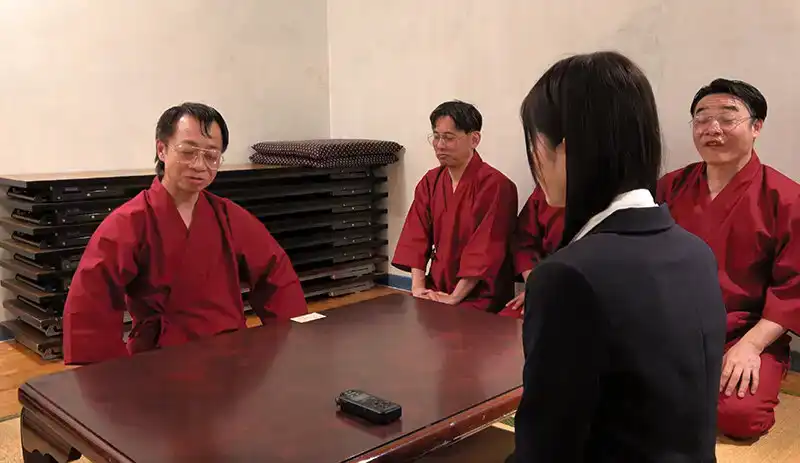 REXD-490 美人記者採訪老人院慘被迷倒輪姦 ~  本田もも 的劇照10