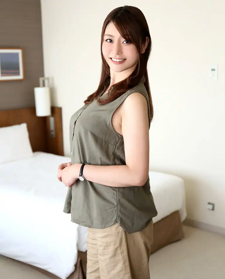 葵百合香第30張寫真