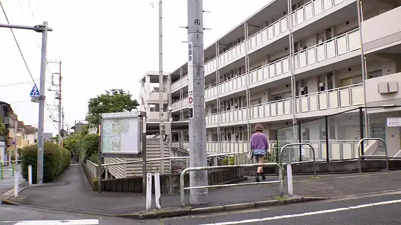 XVSR-730 背徳人妻勾引小叔子操她 被誘惑的3日間的劇照16