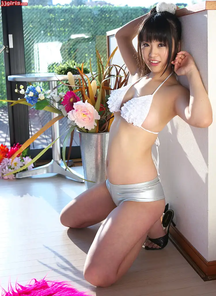 长濑麻美第50張寫真