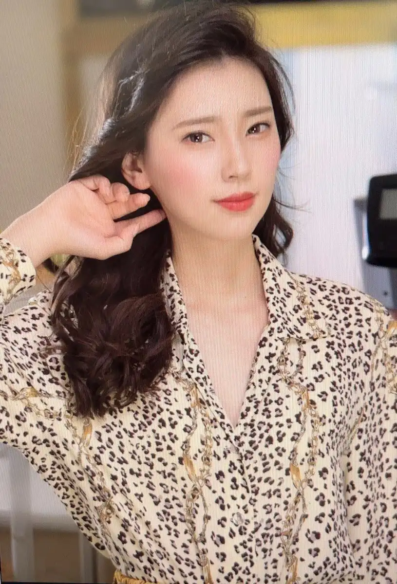 竹内夏希第84張寫真