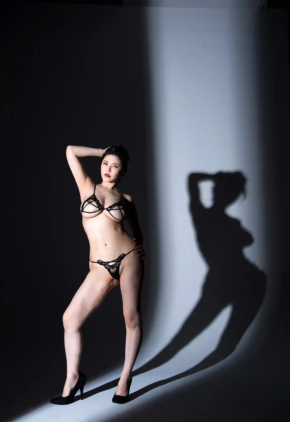 沖田杏梨第689張寫真
