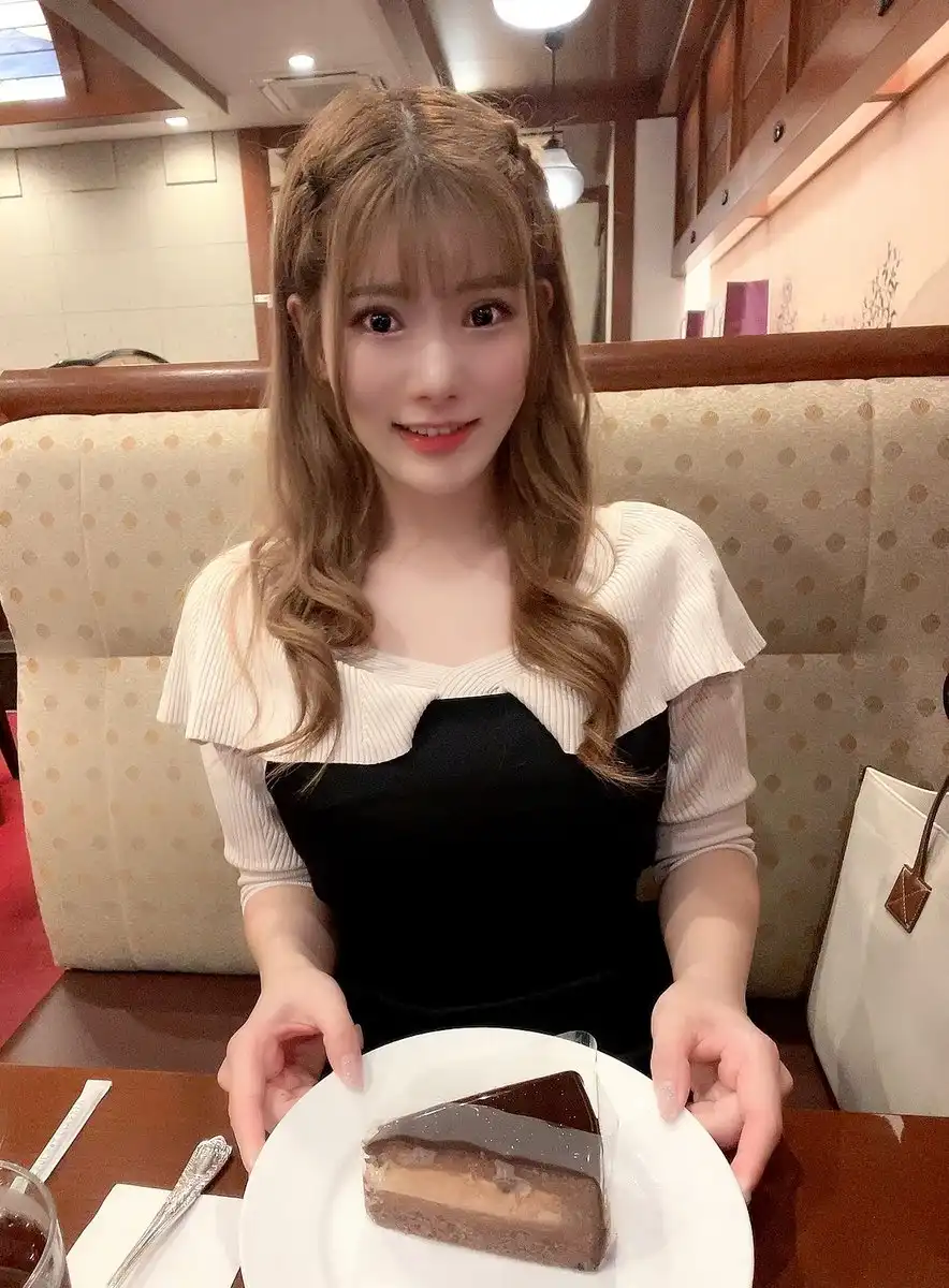 堀北実来第54張寫真