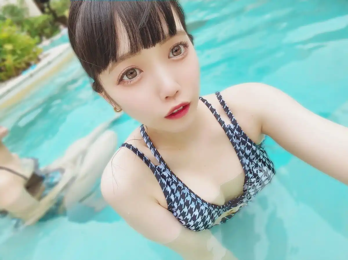 工藤由羅第44張寫真