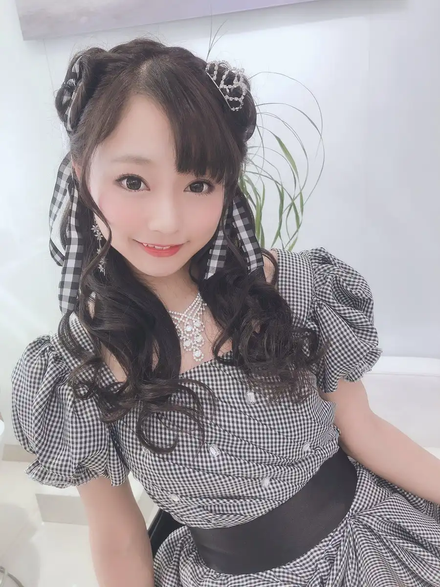 河南実里第17張寫真