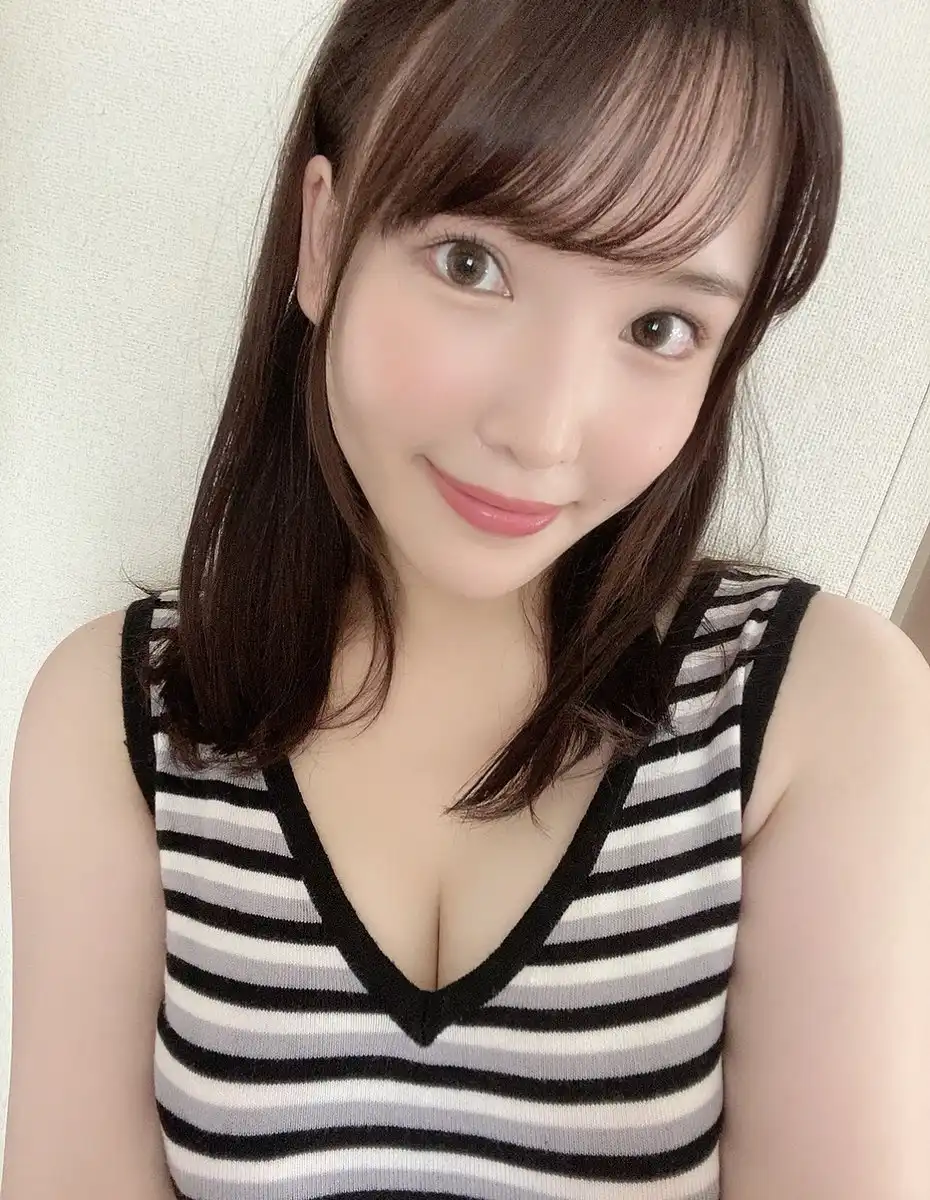 美波汐里第70張寫真