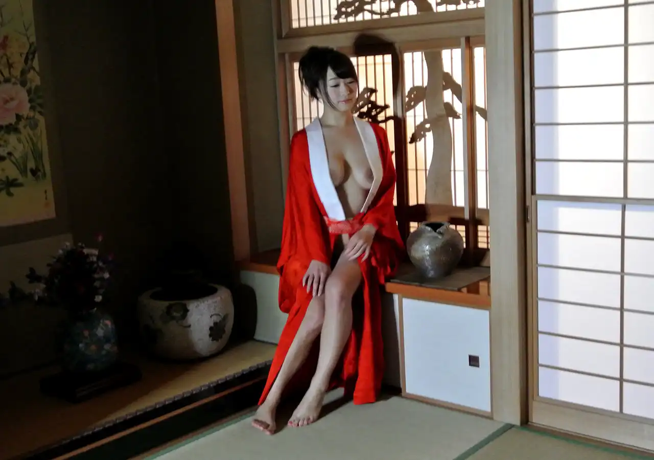 白石茉莉奈第227張寫真