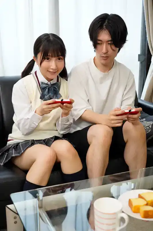 MASM-018 和看似天真無邪朋友的妹妹玩惩罚游戏的劇照20