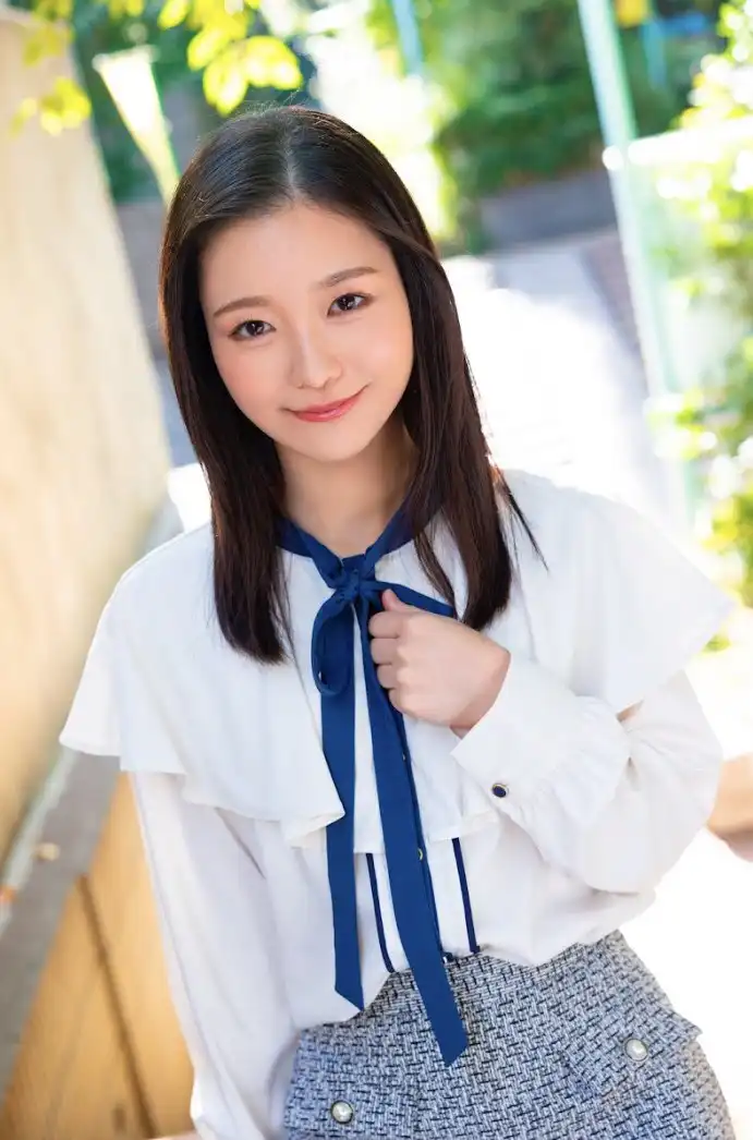 雪奈真冬封面照片寫真