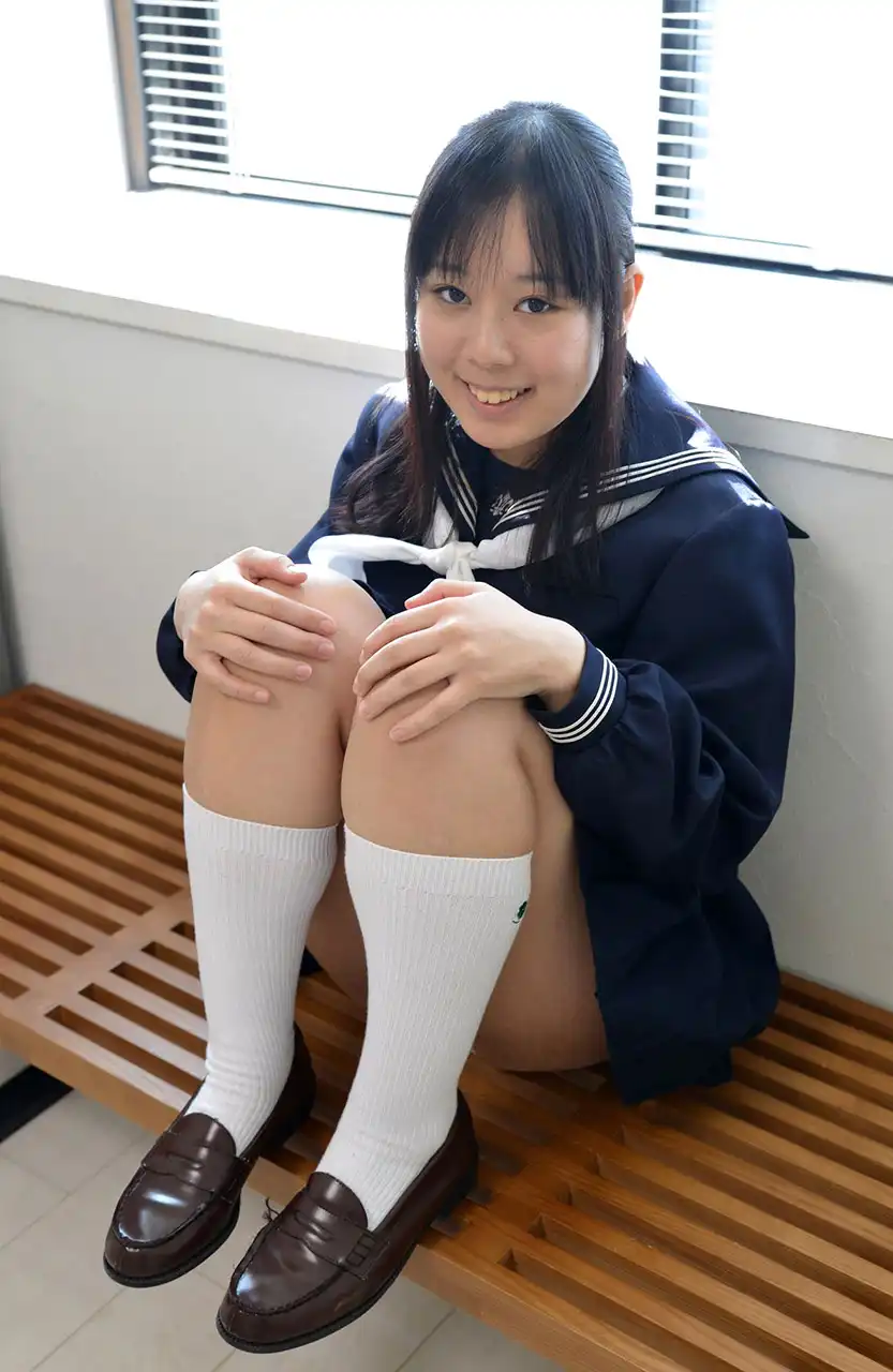 塚田詩織第14張寫真