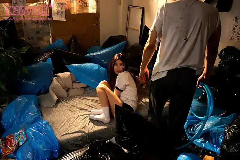 CAWD-590 JK女孩被鄰居拖入滿是垃圾的房間裡慘遭連續51次內射而懷孕了！的劇照5
