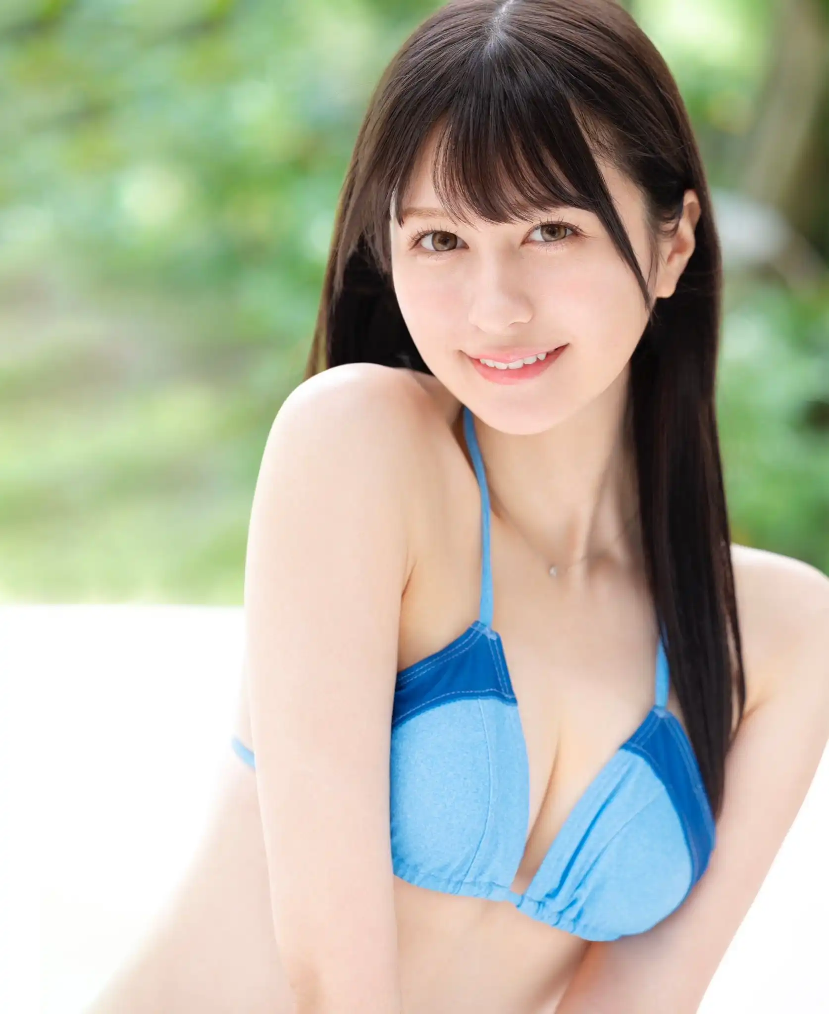 桃咲乃亞封面照片寫真