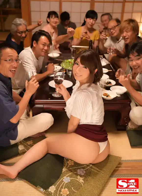 SSNI-055 泥酔NTR町內會 為什麼我老婆最近和鄰居相處得這麼好的劇照2