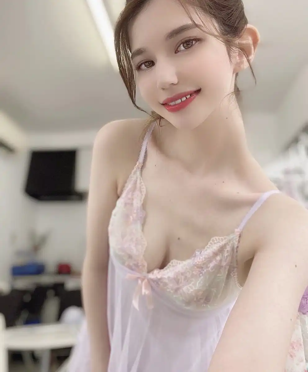 ローレン花恋第149張寫真
