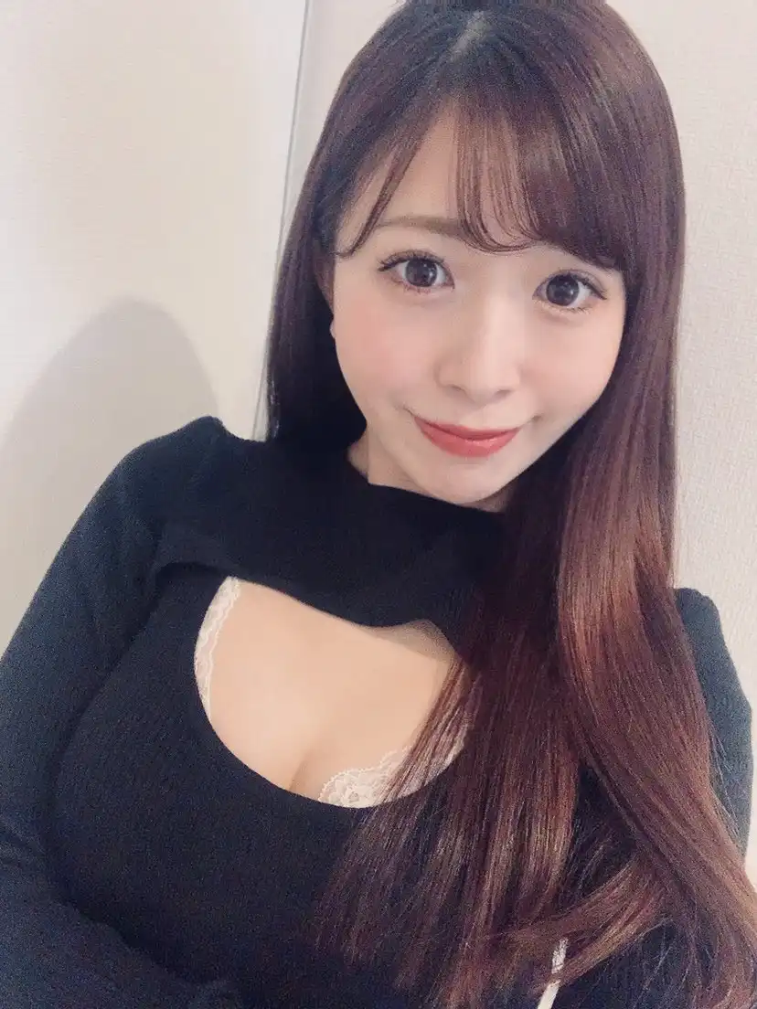 弘中優第50張寫真