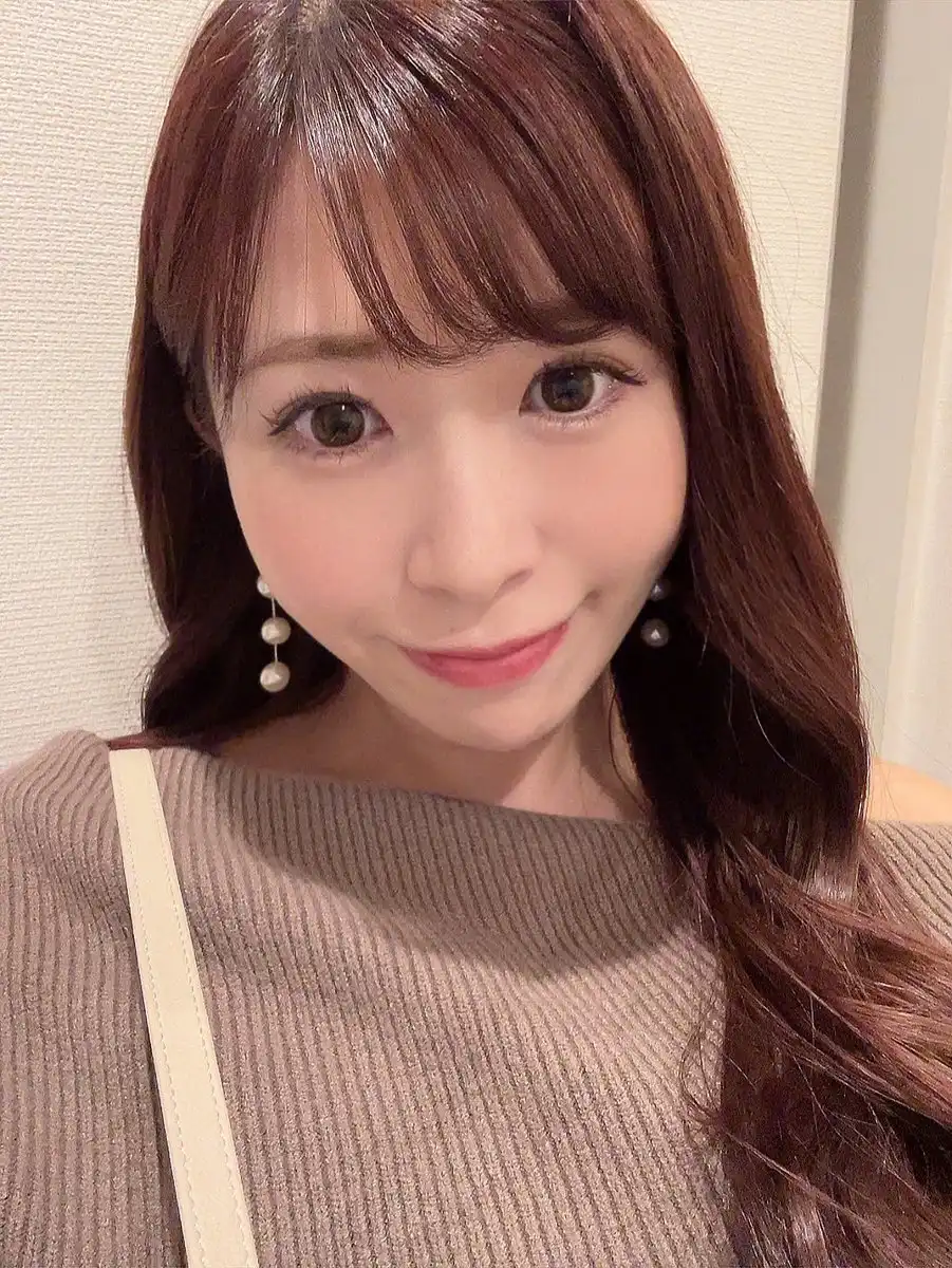 弘中優第55張寫真