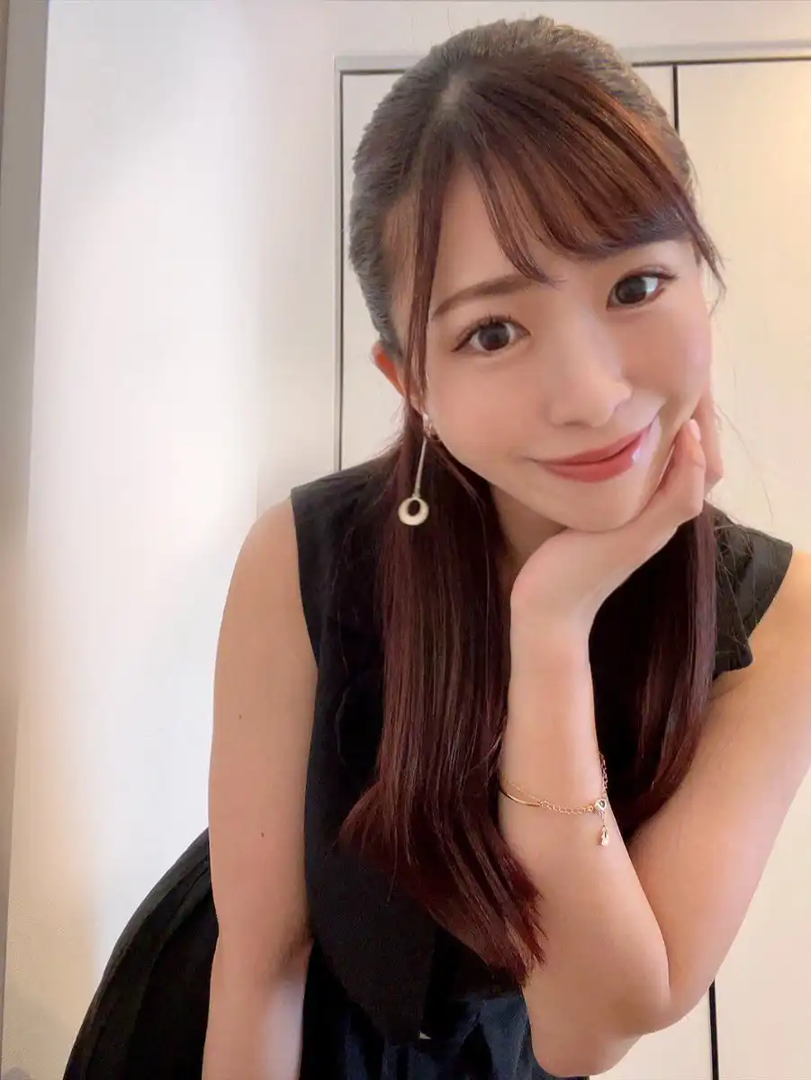 弘中優第23張寫真