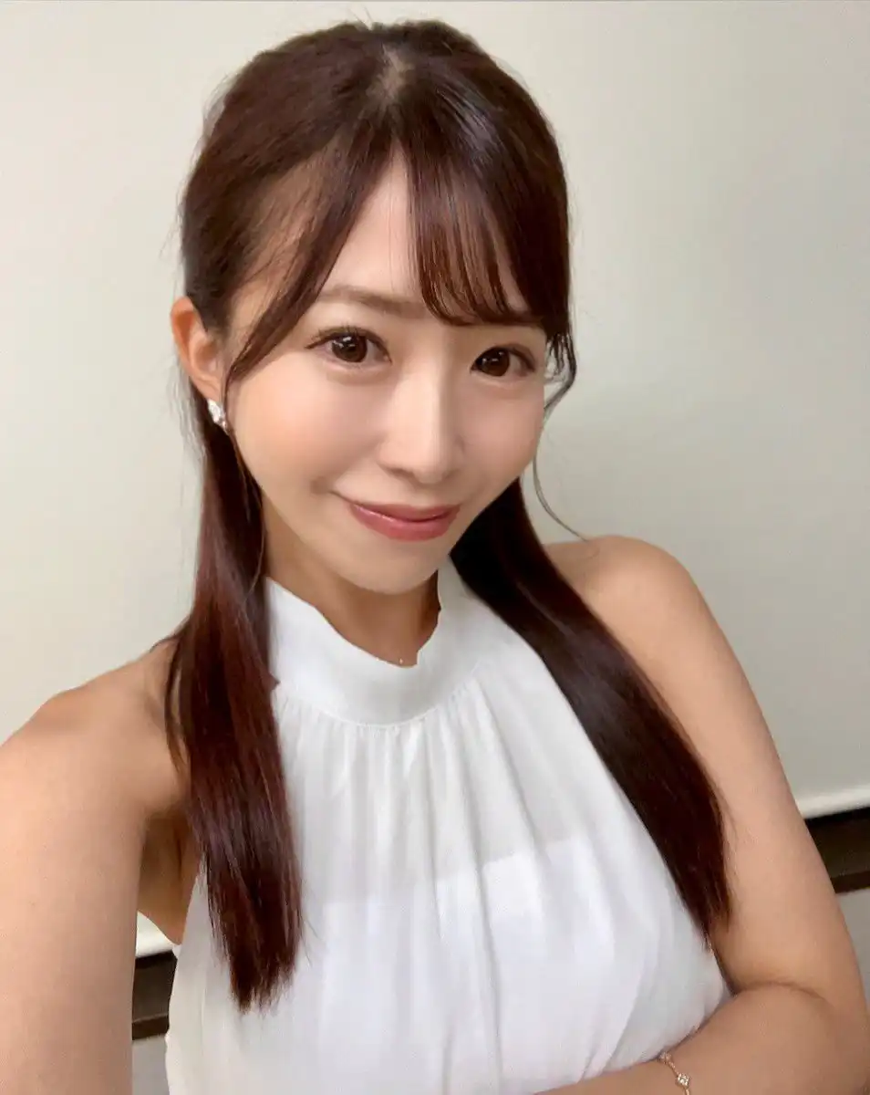 弘中優第17張寫真