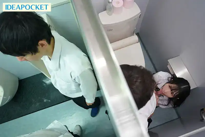 IPZZ-189   一經發現，將被開除！ ！但我無法拒絕！ ！在學校裏偷偷做愛，同時忍住聲音，不應該讓任何人發現的劇照6