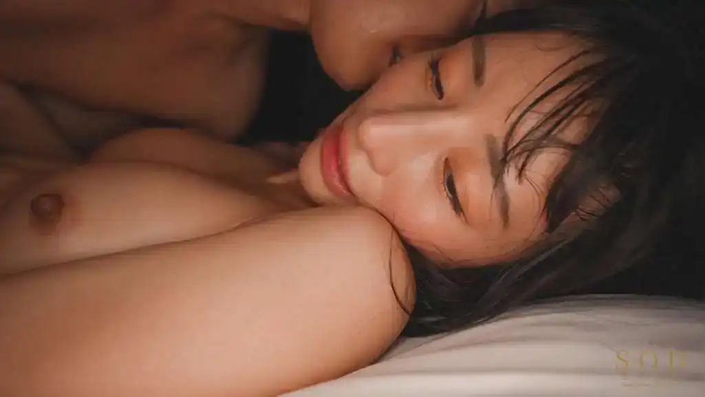 STARS-985 請勾引我的妻子。丈夫請熟人勾引他，以暴露妻子的真實本性。記錄了我不知道的妻子的受虐傾向 - 宮島芽衣的劇照6