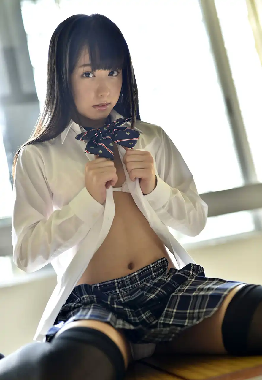 矢埜愛茉第38張寫真