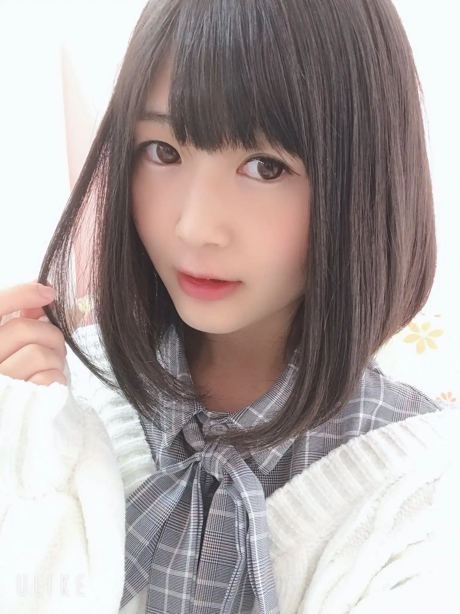 須崎美羽封面照片寫真