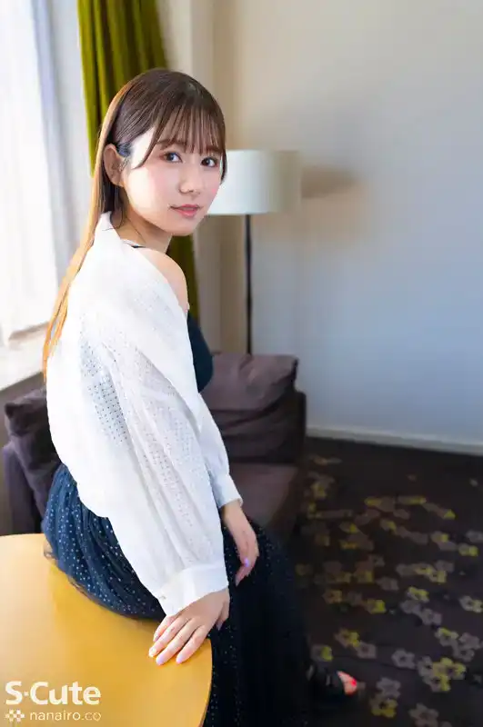 SQTE-524 一個想要盡力而爲的美麗女孩！ G罩杯大奶子治愈身心並做愛五日市芽依
的劇照18