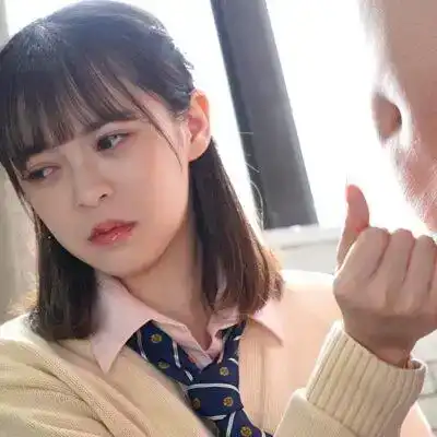 FSDSS-640 在一個 P 型 J 型女孩愛上了一個令人毛骨悚然的叔叔的粘稠而豐富的舔性之後.....神木蘭
的劇照9