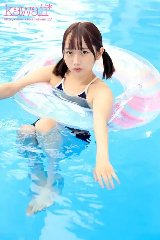 CAWD-625   男子從泳池裏出來後，將精液倒入泳裝女孩體內。輪奸與溼透的陰道 鬆岡美桜
的劇照10