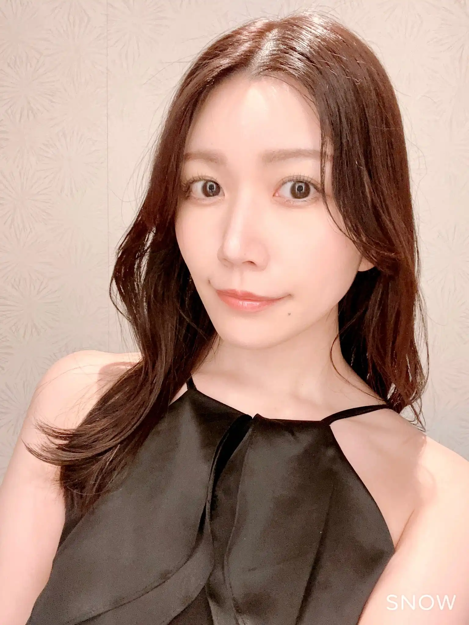 戶川奈美