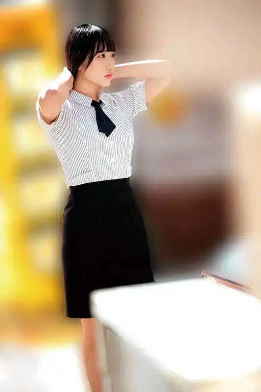 HRSM-042 流竄強奸便利店女店員的劇照16