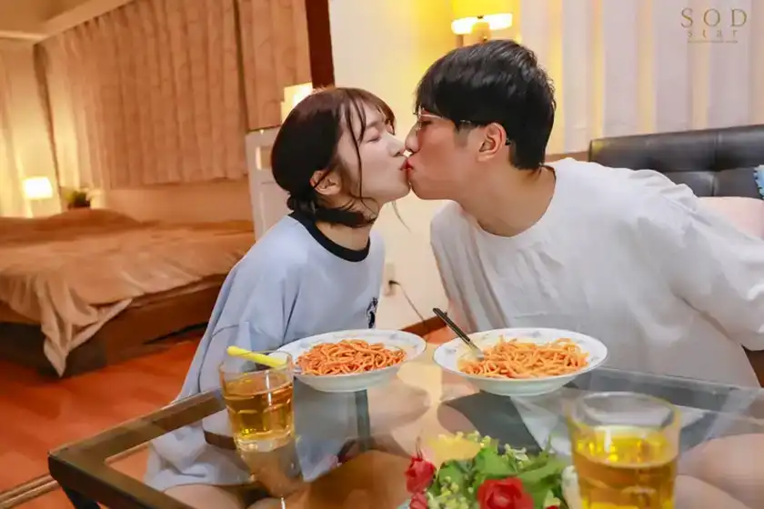 START-026 一段不純潔的肉體關系始於她最好的朋友向她表白。他們的第一次中出性愛感覺非常好 ~ 十束流羽的劇照7