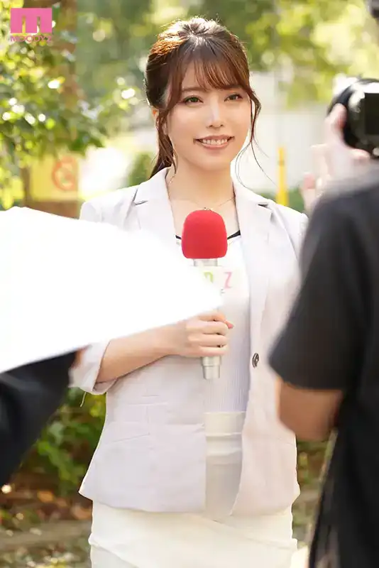 MIAB-158 放蕩的女員工在出差時與一名另一名男員工共居一室，假借教她如何接吻 然後就操了她 中出21 槍 ~ 鬆本梨穂的劇照11