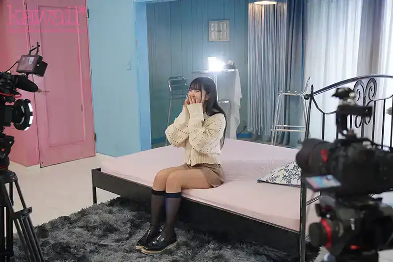 CAWD-655 微笑搖擺的 H罩杯超大奶子女孩 20 歲 AV 首次亮相 ~ 森本明裏的劇照8