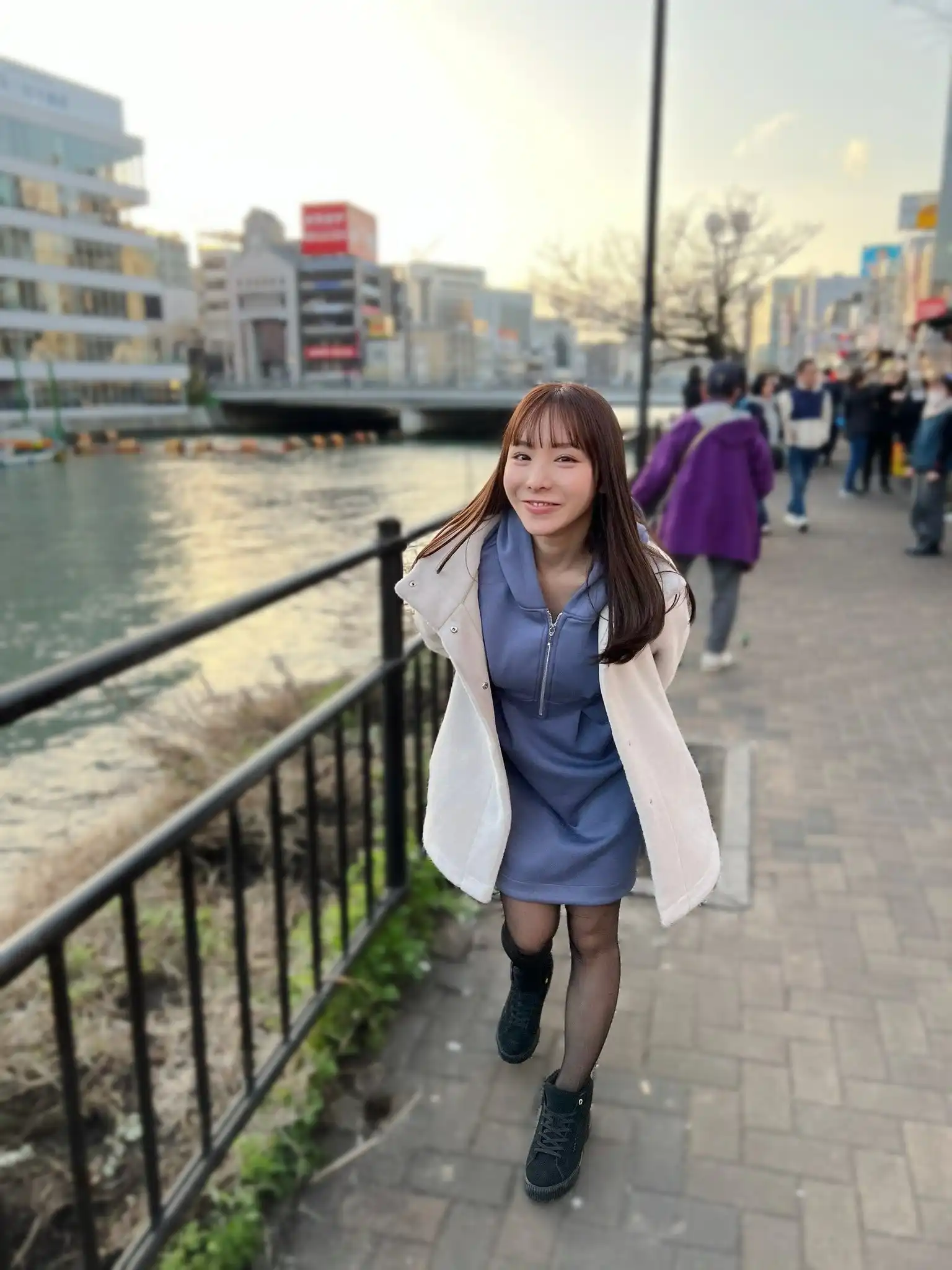 海老咲碧第15張寫真