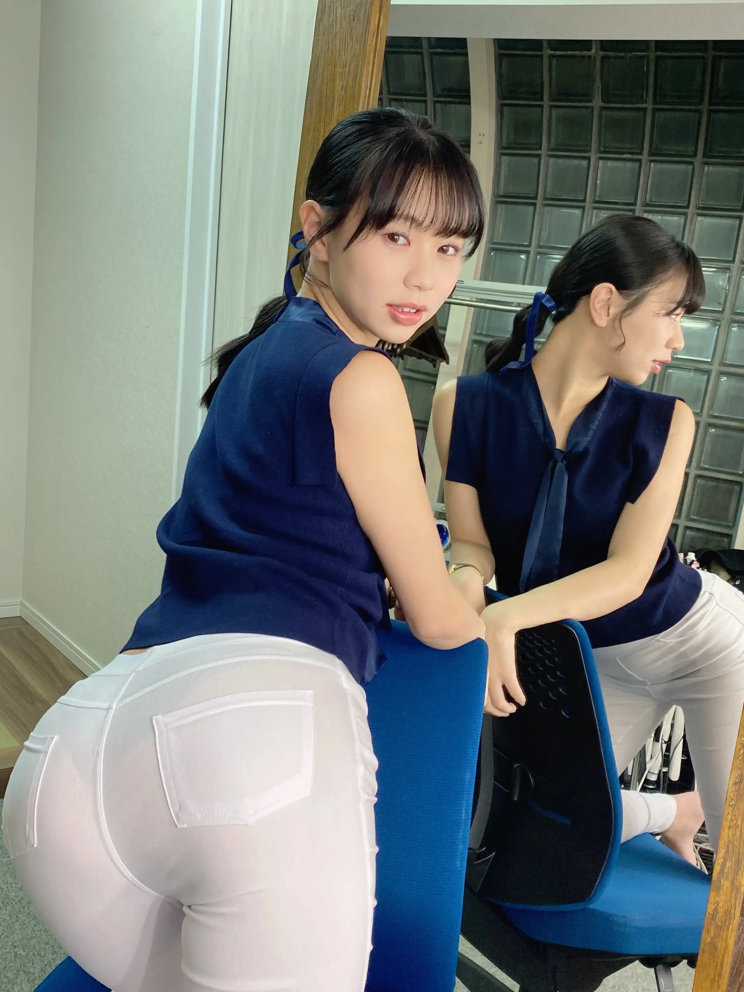 五芭第30張寫真