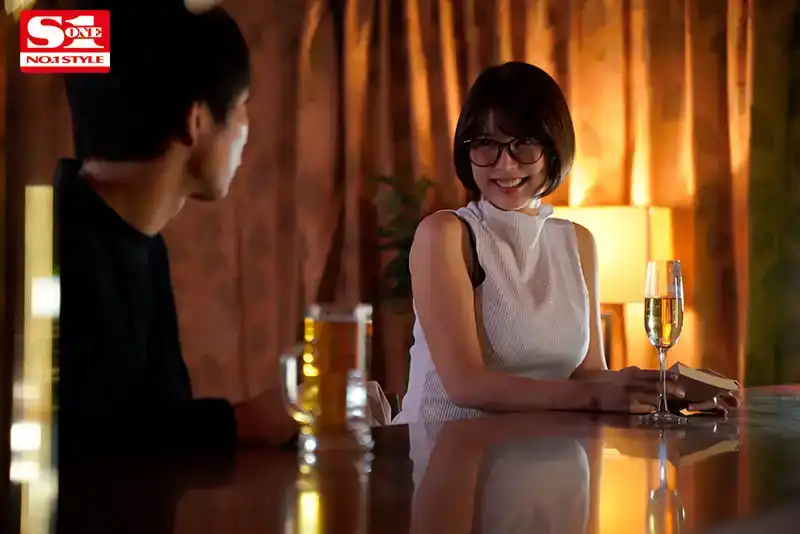 SONE-184 我成爲了一位著名 AV 女演員的男朋友，並在 30 天的時間裏度過了充滿愛和色情的 AV 式性愛。葵司的劇照10