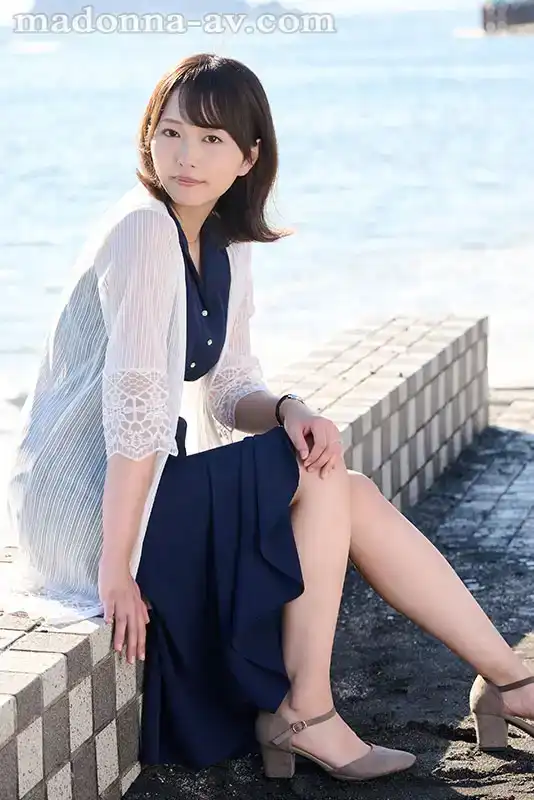 JUQ-660 新人 那賀崎ゆきね 30 歲 AV 出道 清晰的感覺和不斷上升的好奇心的劇照7