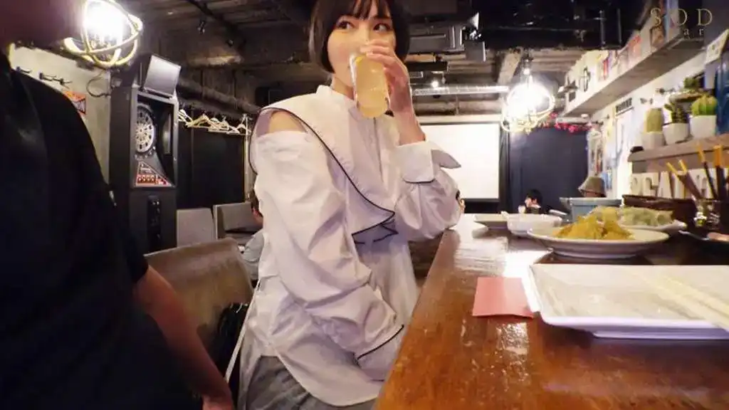 START-040 你喜歡哪一個？ 3種不同場景下生動激烈的性愛 ~ 本莊鈴的劇照7