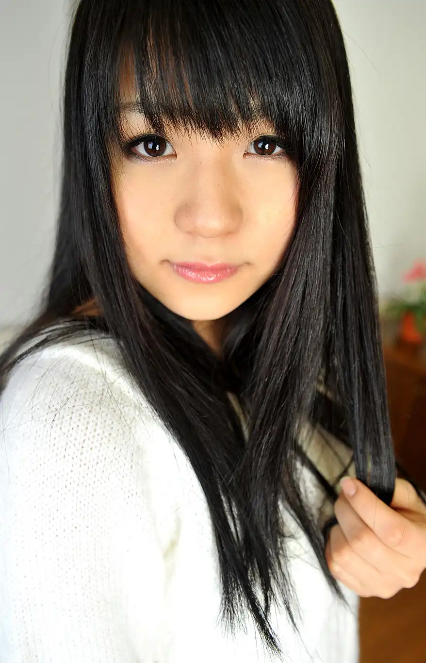 春山彩香第3張寫真