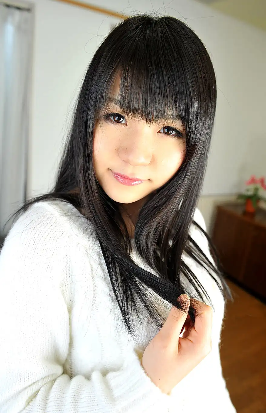 春山彩香第4張寫真