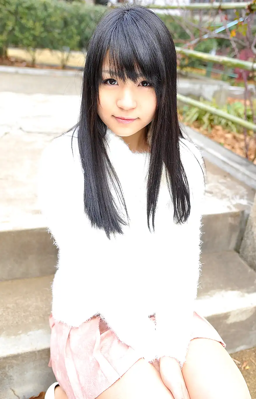春山彩香第32張寫真