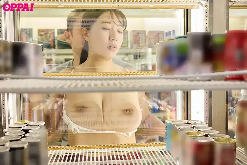 PPPE-220 追我這樣的熟女，你到底想要什麼？兼職打工的熟女人妻柳可憐的忘年性交，巨乳人妻爲大雞巴而瘋狂的劇照1