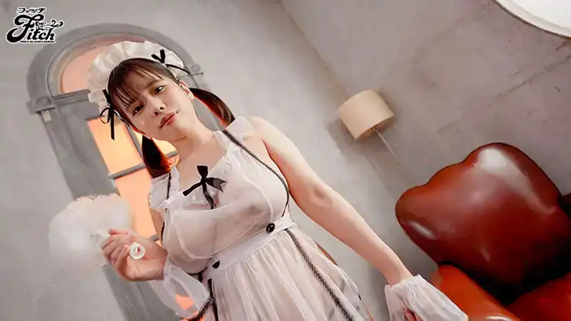 FPRE-054 我們將爲您提供5種情色服裝更換！ 大奶子表演，讓你充分享受J罩杯的待遇  愛川鈴的劇照2
