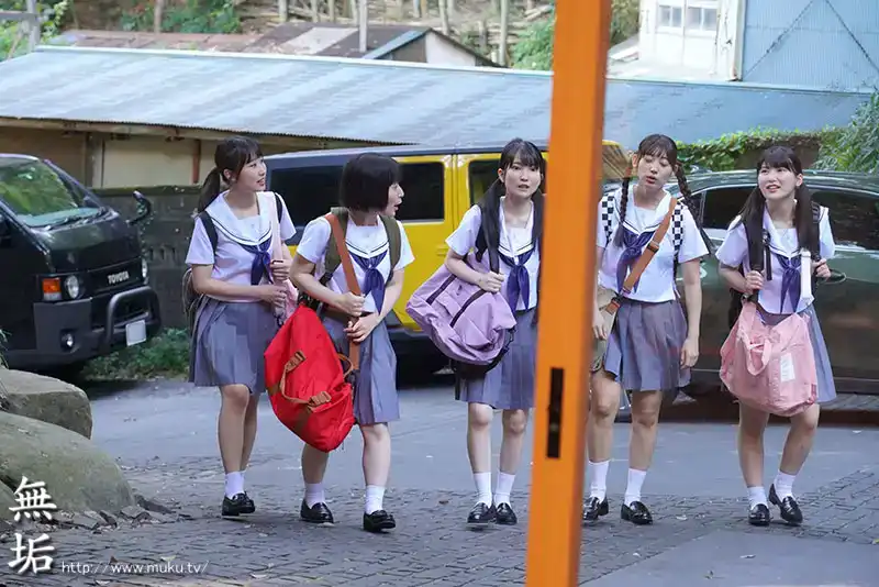 MUDR-259 中出溫泉修學旅行的劇照15