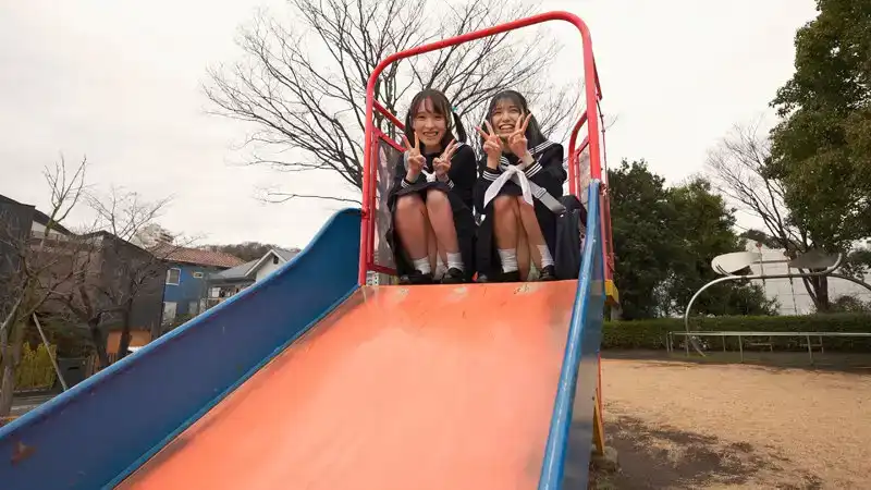 TANF-019 姐姐倉本菫和妹妹白石桃，在爸爸媽媽不在的夜晚……的劇照16